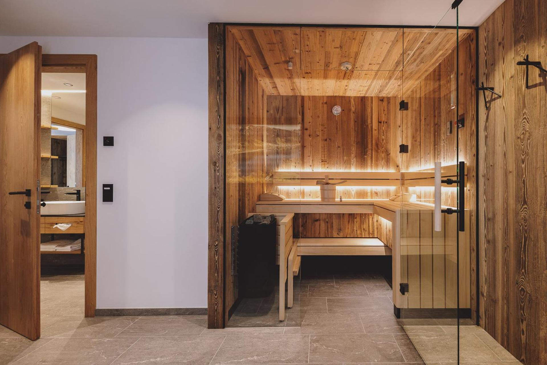Zaglgut Hotel-Chalets Wellness & Views With Summer Card Included كابرون الغرفة الصورة