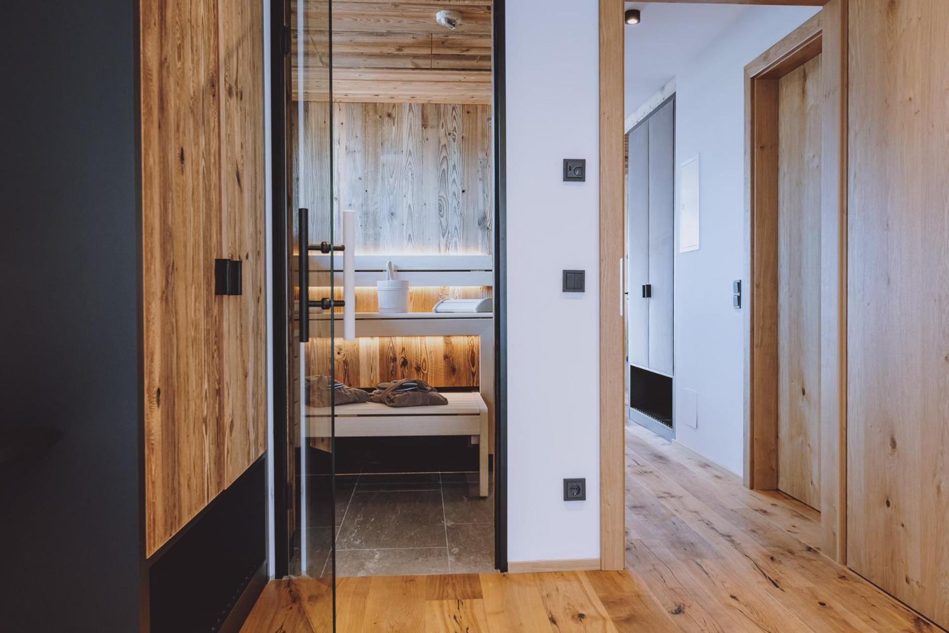 Zaglgut Hotel-Chalets Wellness & Views With Summer Card Included كابرون الغرفة الصورة